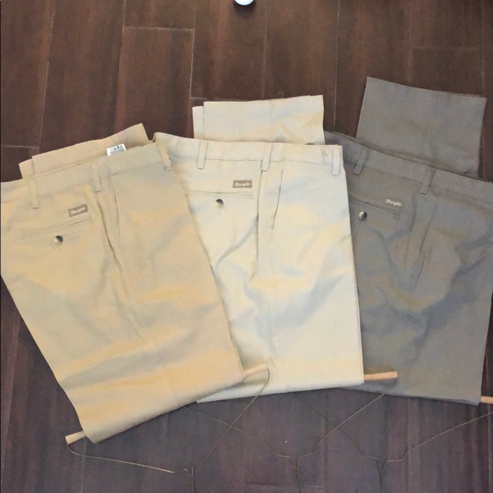 Men’s slacks